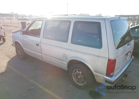 1988 Plymouth Voyager Se from USA, damaged, VIN 2P4FH41K6JR619098